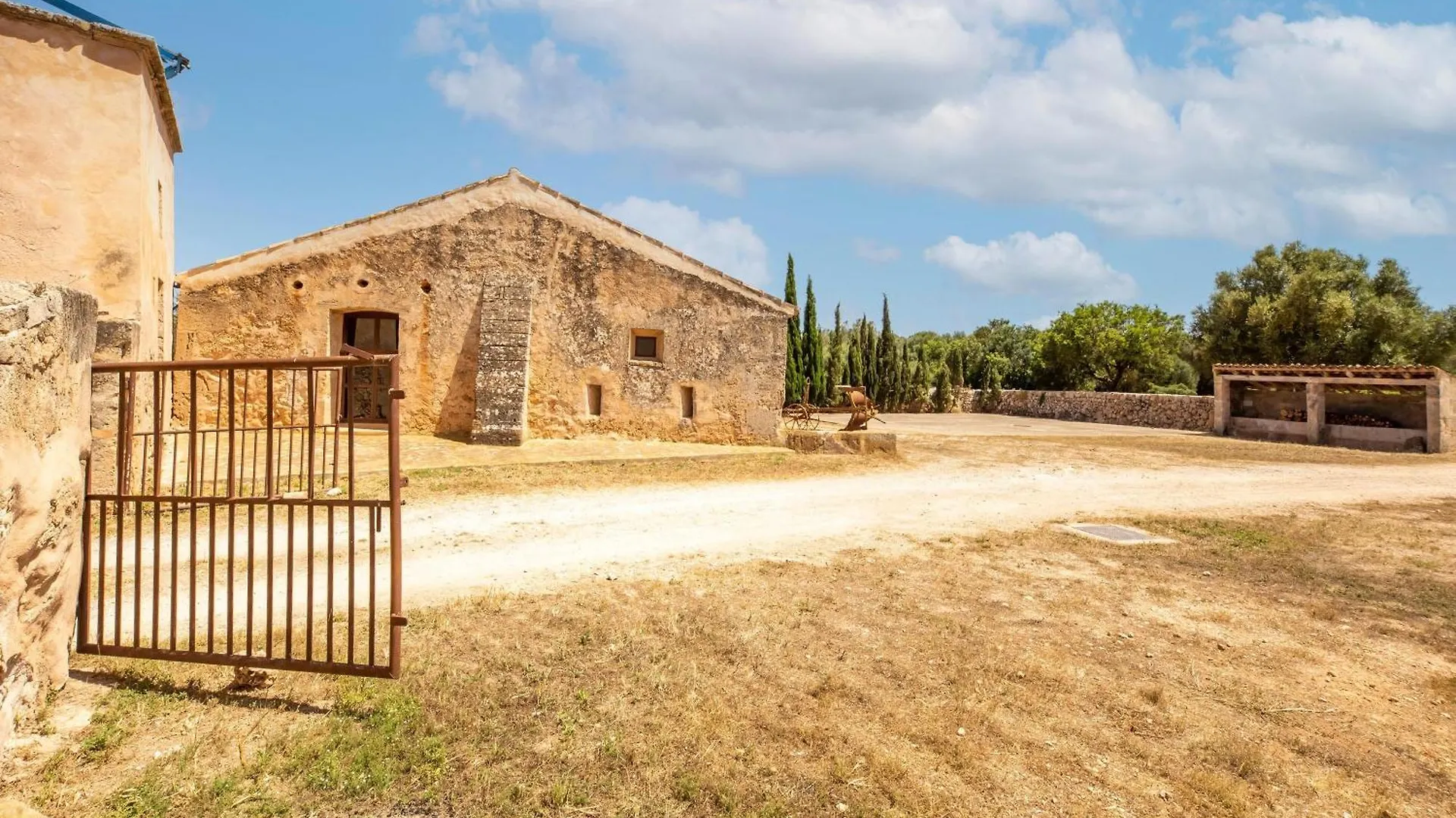 Possessio Sa Barrala Gallinero Campos  Campos (Mallorca)
